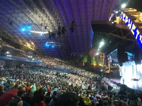 259090 059563f59bf349878726b4369891cc16 mv2