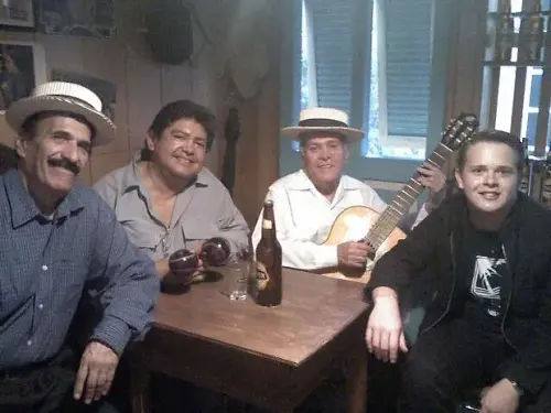 259090 5ed49e6a84d44a63bbde631314f0cab9