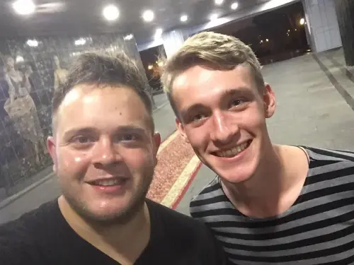 259090 710e40ad5ff343378ac64fd0e0b0773a mv2